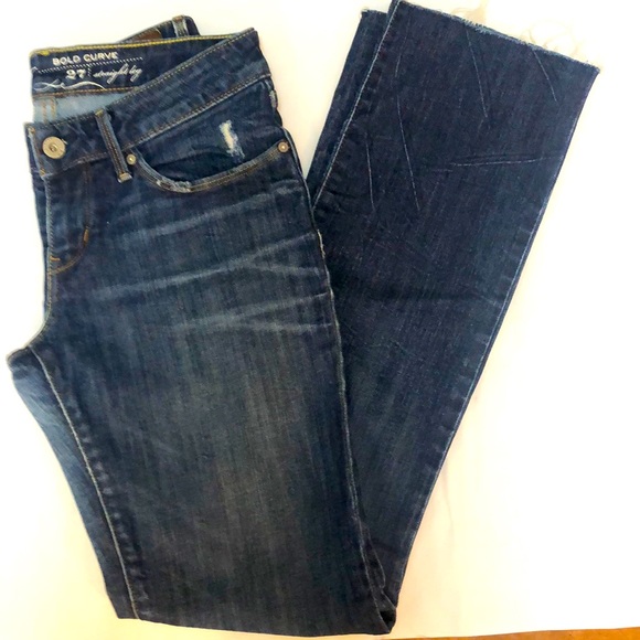 Vintage Levi’s Bold Curve Blue Jeans 5 pockets Straight Bootcut Leg Sz. 27 - Picture 1 of 8